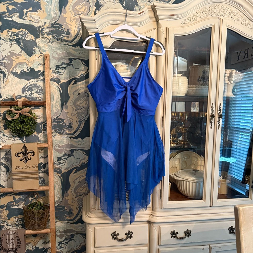 BloomChic plus size Handkerchief Swim dress Bathing Suit 18/20 2X